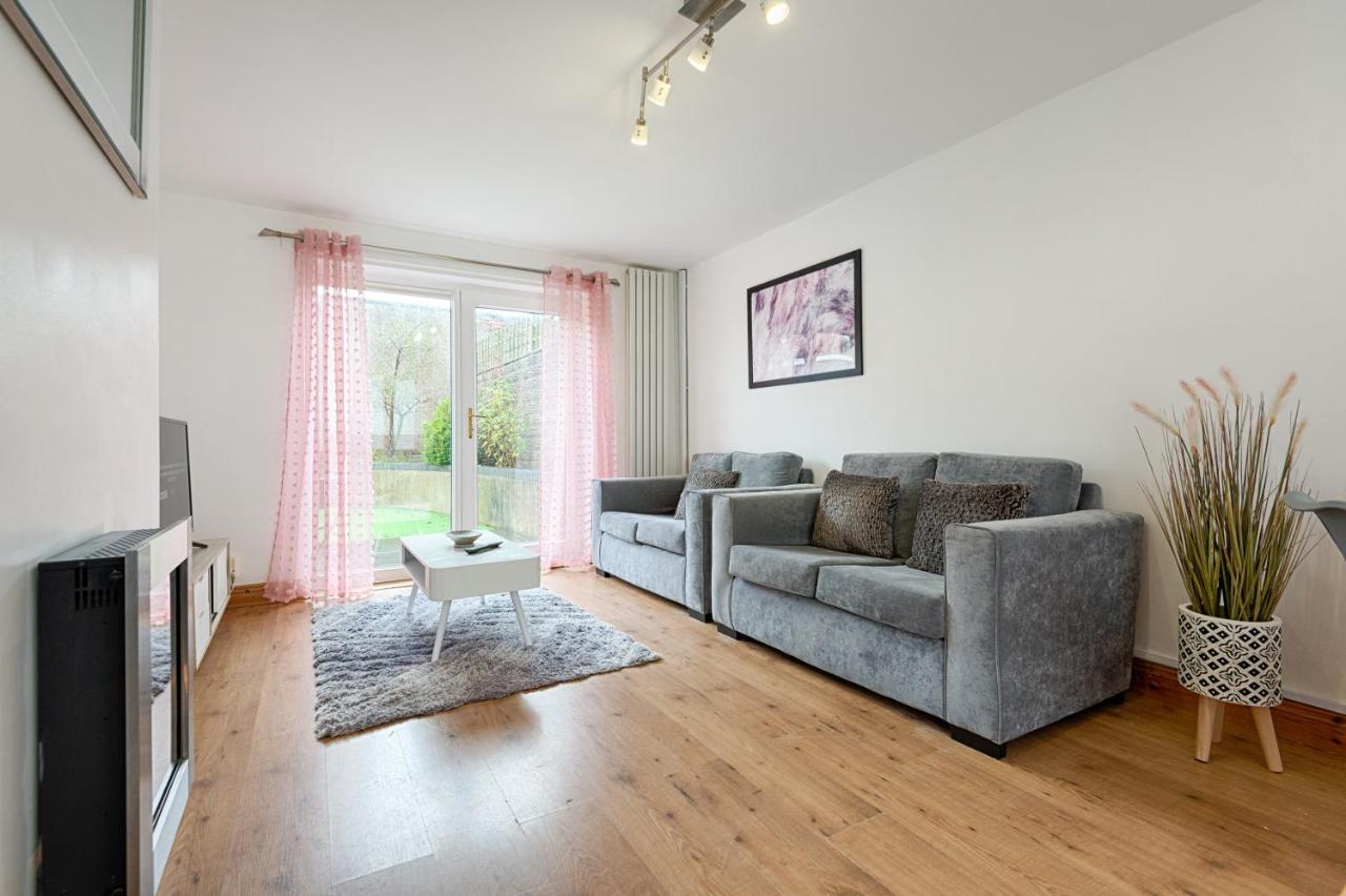 Private Parking, Garden, Close To Beach! Swansea Esterno foto