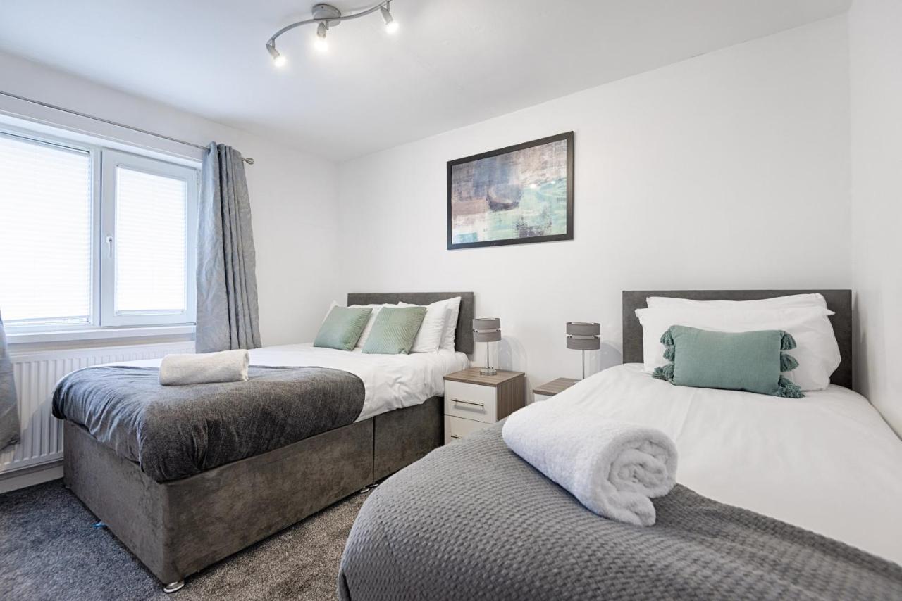 Private Parking, Garden, Close To Beach! Swansea Esterno foto