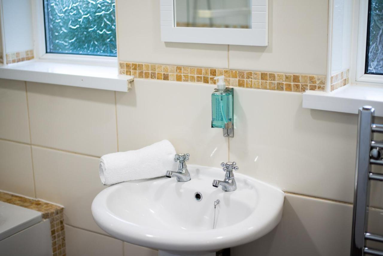 Private Parking, Garden, Close To Beach! Swansea Esterno foto