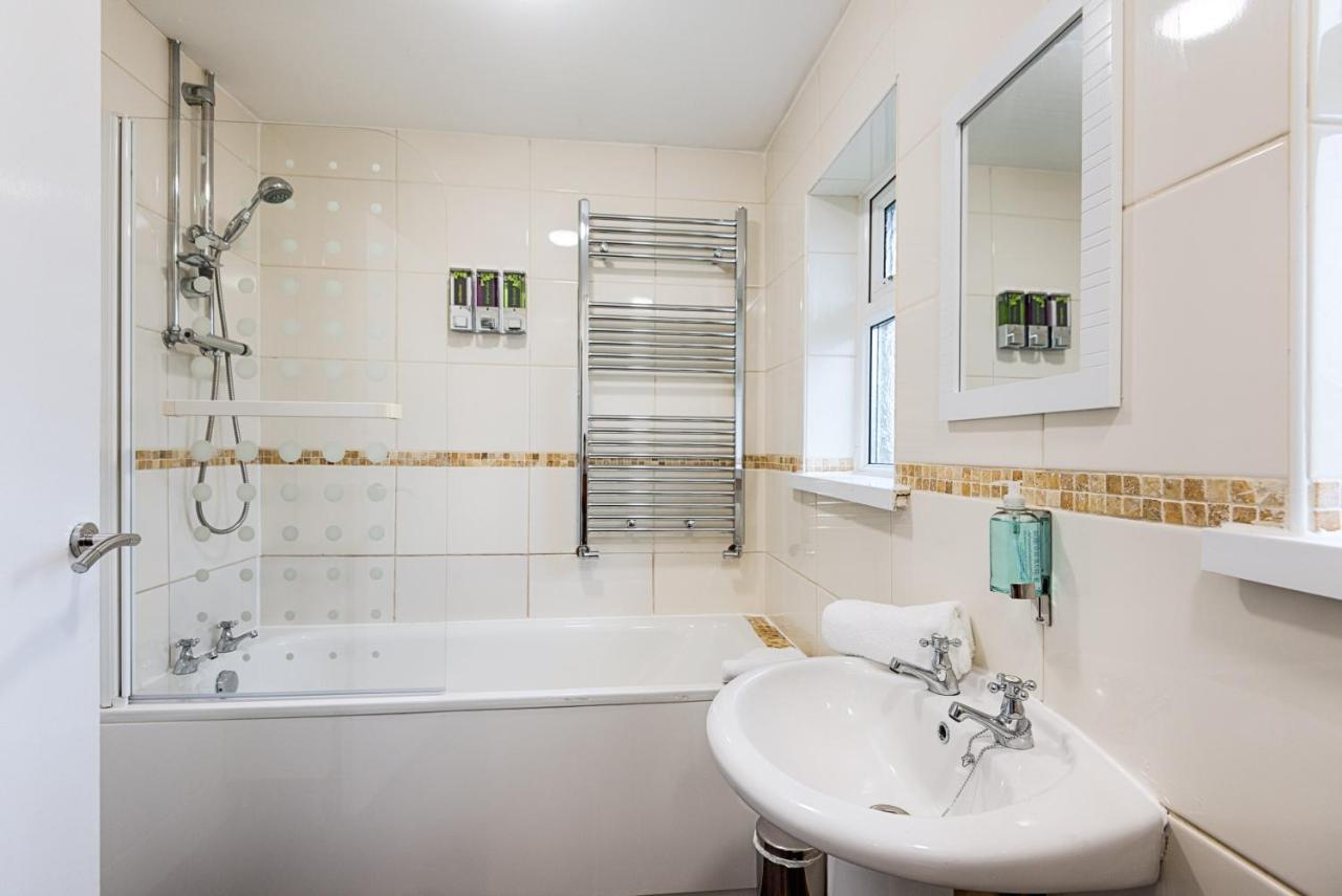 Private Parking, Garden, Close To Beach! Swansea Esterno foto