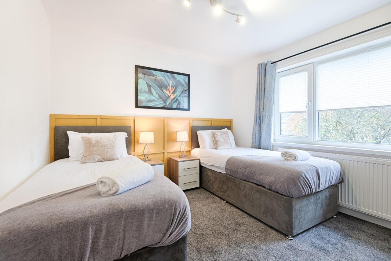 Private Parking, Garden, Close To Beach! Swansea Esterno foto