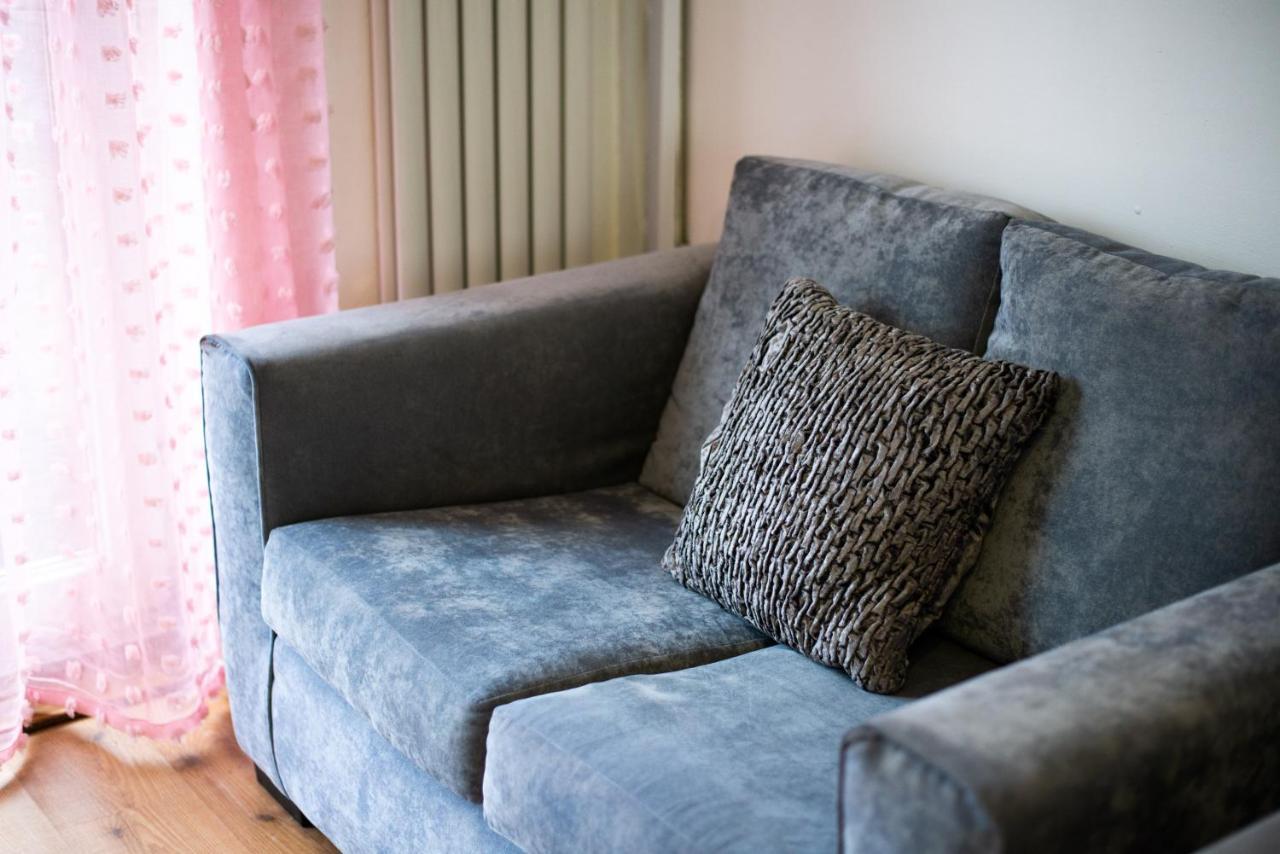 Private Parking, Garden, Close To Beach! Swansea Esterno foto